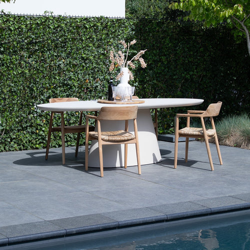 Giga Meubel Tuintafel Cleo - Ovaal 160cm - Beige Eco Composiet