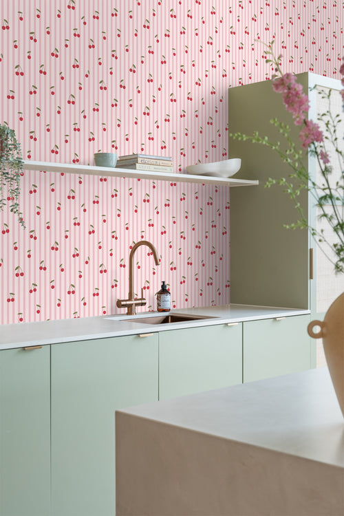 ESTAhome behang kersen roze - 50 x 900 cm - 131653 - vtwonen shop