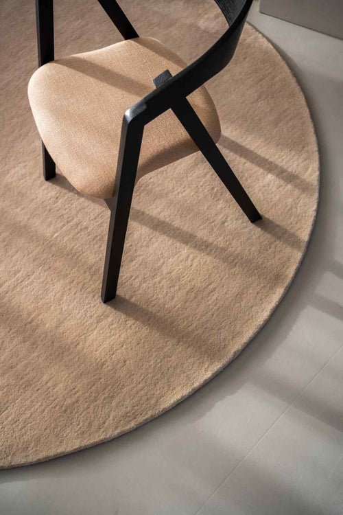 Vloerkleed MOMO Rugs Designer Elvire Gradient Dot Desert Taupe 350 rond