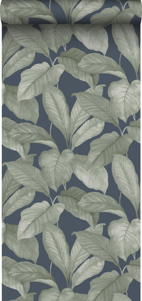 Borastapeter behang bladeren vergrijsd blauw - 53 cm x 10.05 m - 660529 - vtwonen shop