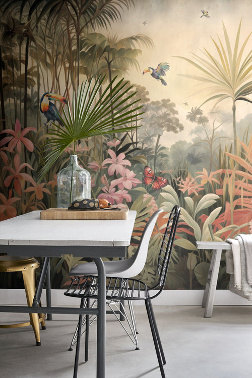 ESTAhome fotobehang jungle met dieren groen, roze en beige - 400 x 279 cm - 159455 - vtwonen shop