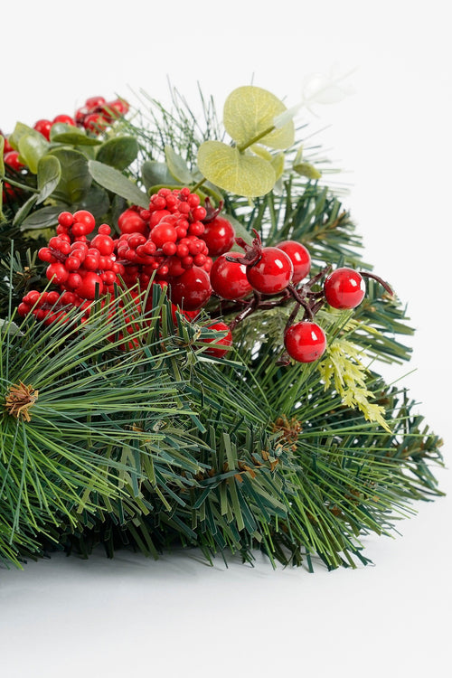 Mica Decorations Harvey Kerstkrans met Dennenappels - H11 x Ø40 cm - Rood - vtwonen shop