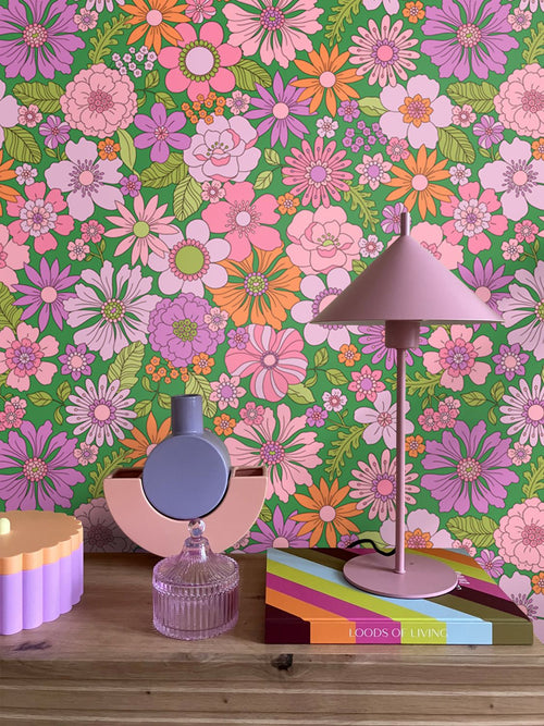 ESTAhome behang retro bloemen groen, paars, roze en oranje - 50 x 900 cm - 131806