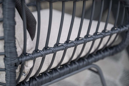 Margriet dining fauteuil- carbon black - zwart -desert sand - vtwonen shop