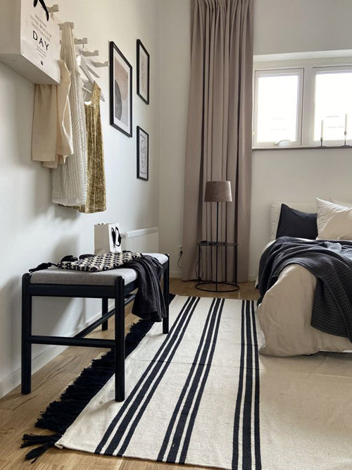 Rowico Home Milford eikenhouten bankje zwart - met zitkussen - 80 x 46 cm