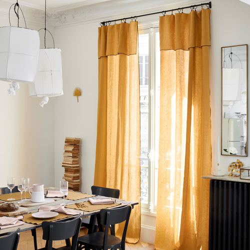 Madura Gordijn Carlina oker en zwarte hommel 200x280 cm