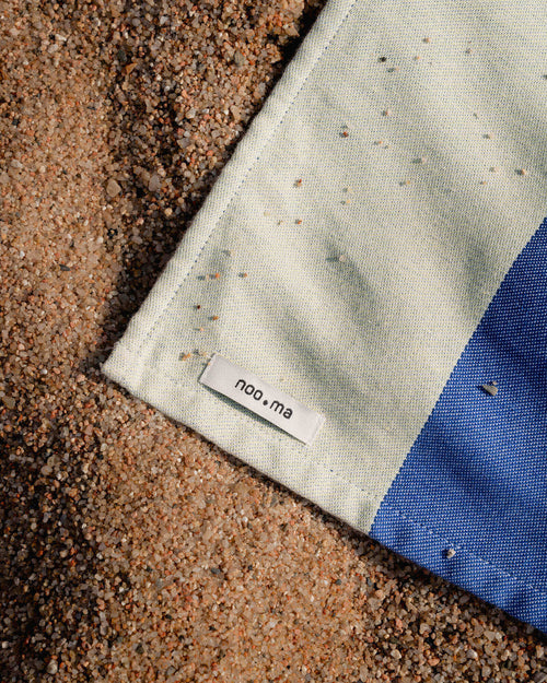 noo.ma Su Beach Towel 160x100 cm - 100% katoen, babyblauw en rood