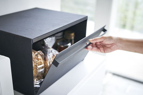 Yamazaki Broodtrommel - Tower - Zwart