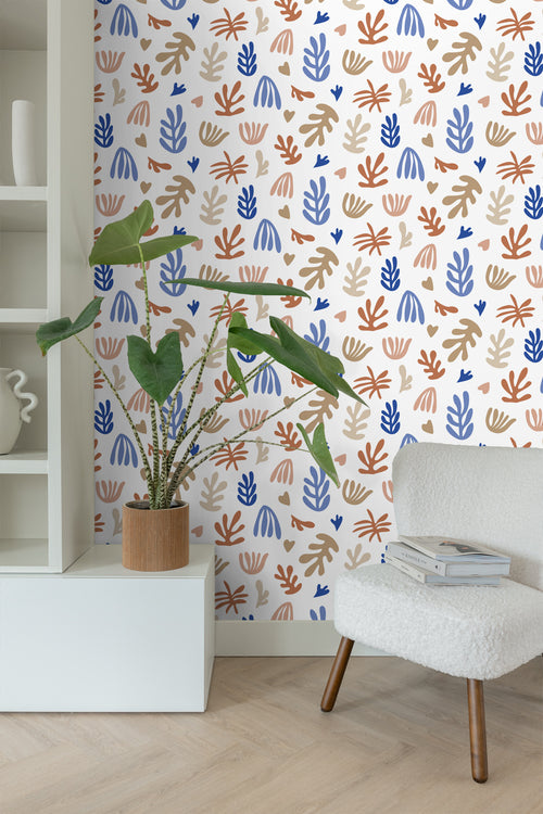 ESTAhome behang planten in Matisse stijl beige, terracotta en blauw - 50 x 900 cm - 131019 - vtwonen shop