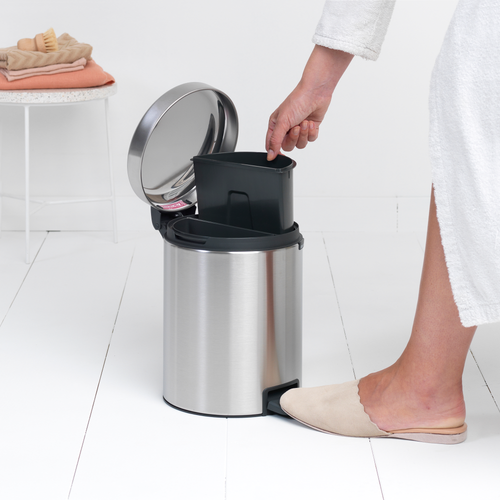 Brabantia NewIcon Pedaalemmer, 2x2 liter, 2 kunststof binnenemmers - Matt Steel