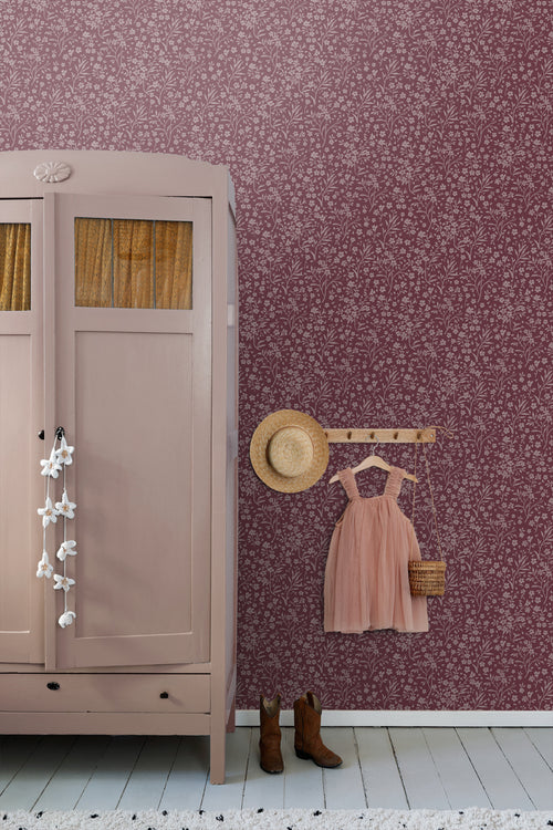 ESTAhome behang bloemetjes aubergine paars - 50 x 900 cm - 131132 - vtwonen shop