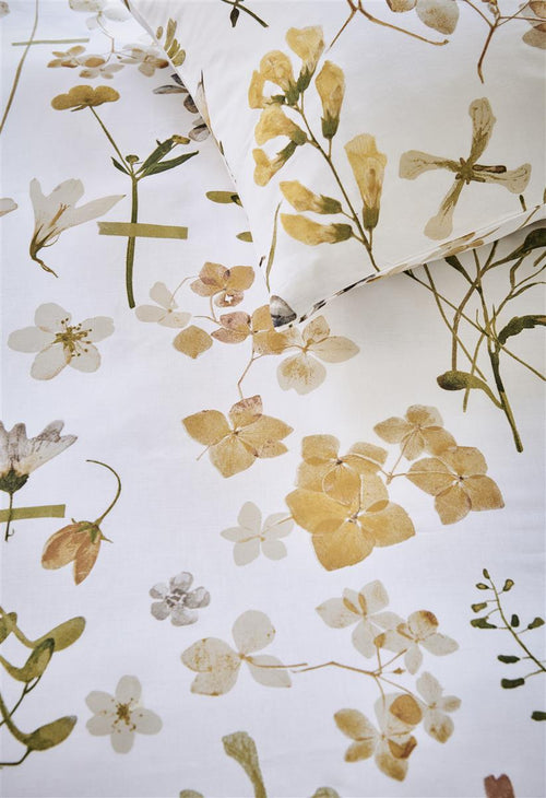 Ariadne at Home dekbedovertrek Flowerlove - 240x200/220 cm - wit