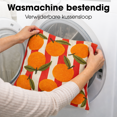 Mica Decorations Sinaasappel Sierkussen - Kussen met Kussenhoes - Woondecoratie Woonkamer - 45 x 45 x 10 cm - Katoen, Polyester - Off-white, Rood,