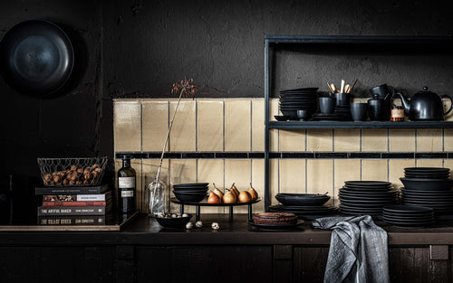 vtwonen Kommen - Set van 4 - Mat Zwart - Porselein - Ø 18cm - vtwonen shop