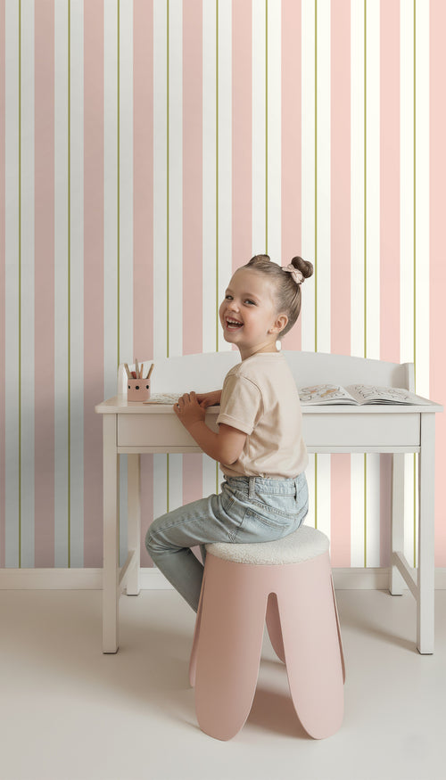 ESTAhome behang strepen licht roze en olijfgroen - 0.53 x 10.05 m - 131478