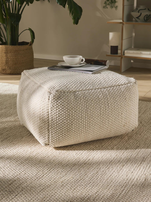 benuta handgemaakte wollen poef Rocco - wit - 55x55x30 cm