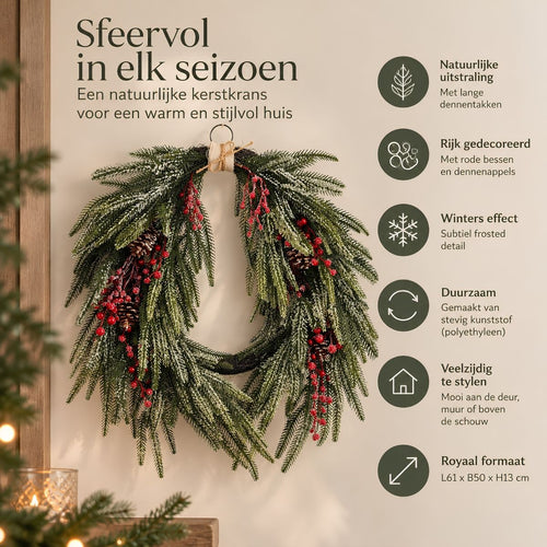 Mica Decorations Krans Dennenappel Groen - Kerstkrans met Rode Bessen en Dennenappels - Decoratieve Deurkrans voor Kerst - Gemaakt van Stevig