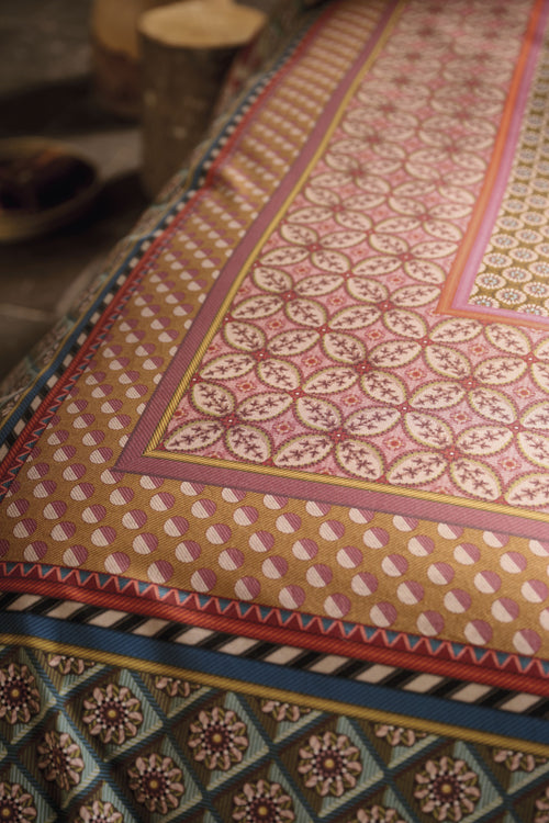 Pip Studio  Bogolan - 260 x 200/220 cm - Multi