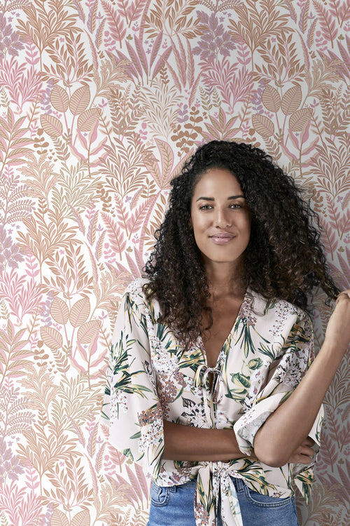 ESTAhome behang tropische bladeren en bloemen roze en paars - 50 x 900 cm - 131666 - vtwonen shop