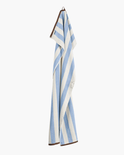 noo.ma Gobo badhanddoek - Baby Blue, gestreept, 140 x 70 cm
