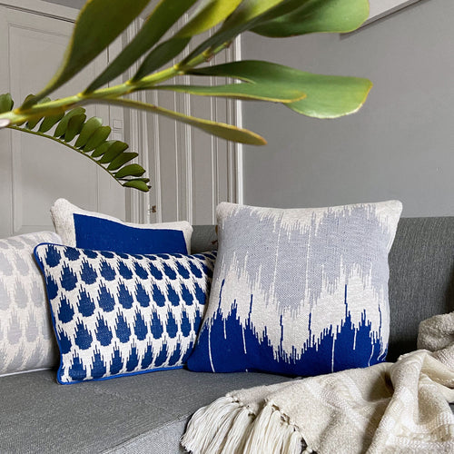 Malagoon kussen Wave - blauw - 50x50cm 100% organisch katoen