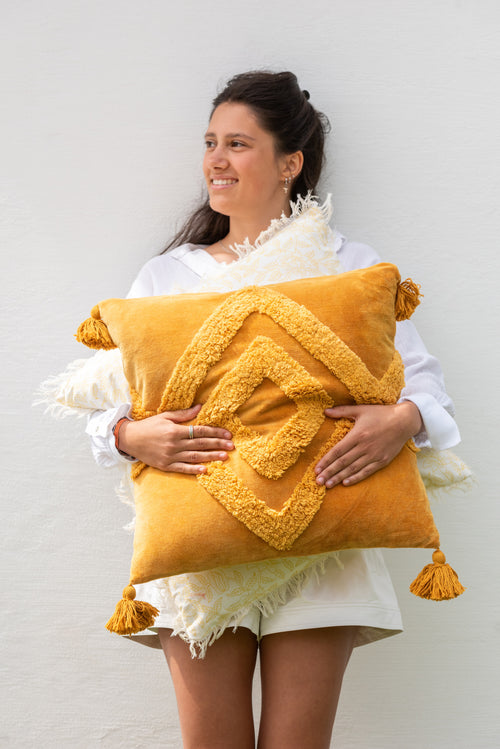 J-Line kussen U-vorm Patroon - katoen - oker - vtwonen shop