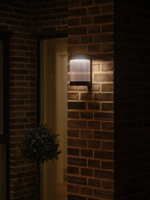 Nordlux Coupar Solar Wandlamp Zwart - E27 Fitting - 1-lichtpunten - vtwonen shop