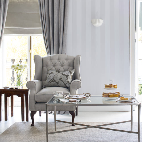 Laura Ashley Vliesbehang - Lille Pearlescent Stripe Silver