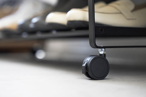 Yamazaki Schoenenrek met Wielen - Tower - Zwart - vtwonen shop