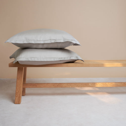 Coco & Cici - Tencel Sateen Kussensloop 70 x 50 cm - Kussenhoes - Lyocell - Extra Zacht & 100% Natuurlijk - Taupe - Zonder Volant