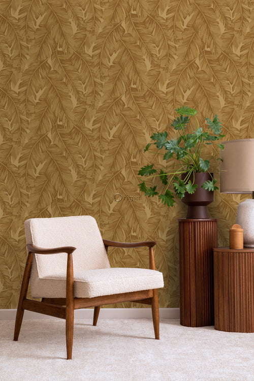 Origin Wallcoverings eco-texture vliesbehang palmbladeren okergeel - 50 x 900 cm - 347891 - vtwonen shop