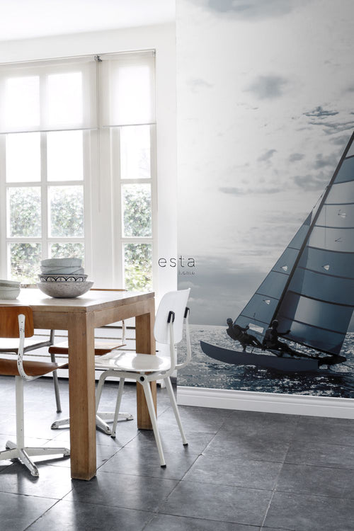 ESTAhome fotobehang zeilboot blauw - 186 x 279 cm - 158846 - vtwonen shop