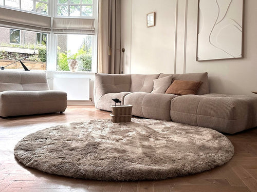 Rond hoogpolig vloerkleed Odelia stone - Interieur05