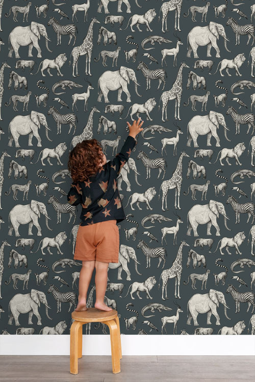 ESTAhome behang jungle dieren vergrijsd blauw en grijs - 53 cm x 10.05 m - 139272