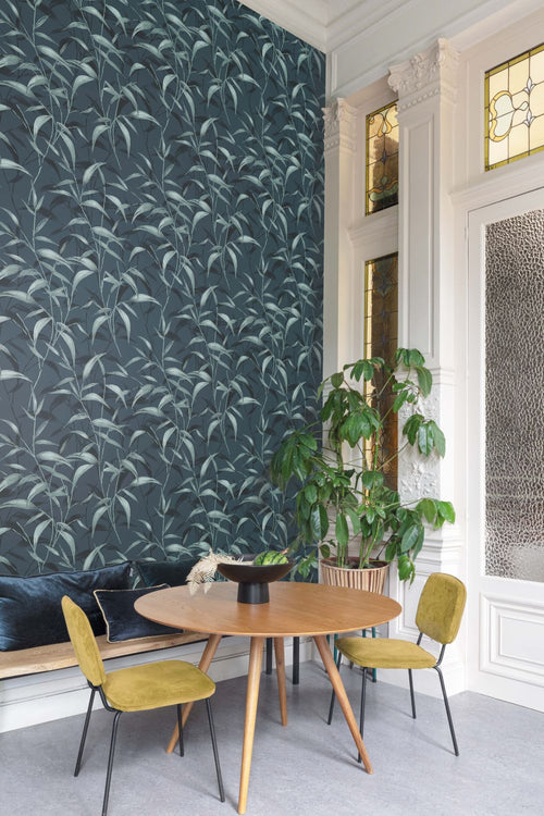 Masureel behang bladeren blauw - 53 cm x 10.05 m - 632096 - vtwonen shop