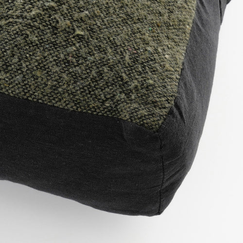 In The Mood Collection Chrissy Vloerkussen - L57 x B57 x H10 cm - Gerecycled Katoen - Donkergroen