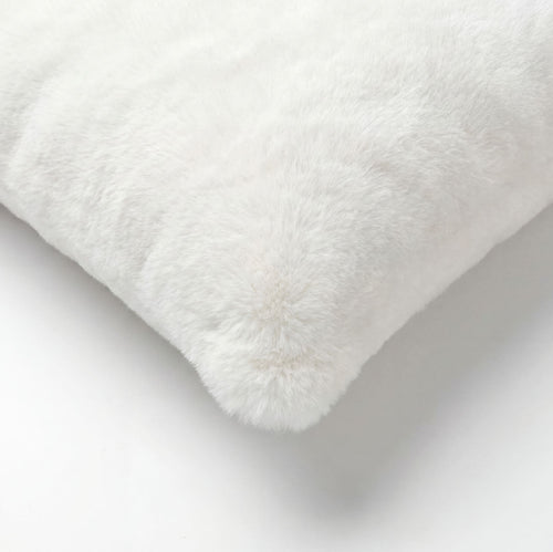 KUSSENSET - 3-delig - White Shapes - 50x50 cm, 45x45 cm, Ø38 cm - inclusief binnenkussens - wit