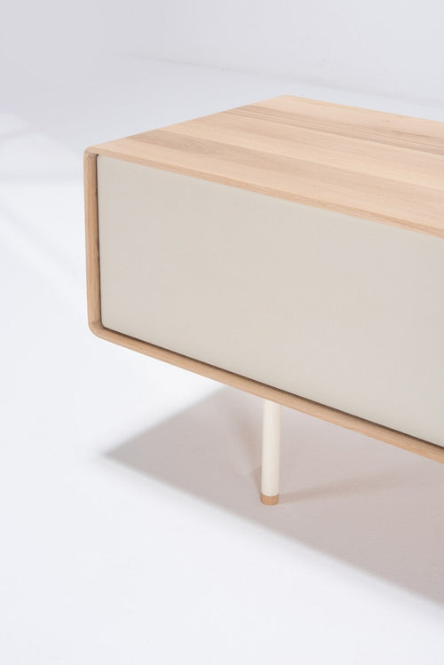 Gazzda Fina Lowboard  TV-meubel Hout - B 200 cm - Whitewash / Mushroom