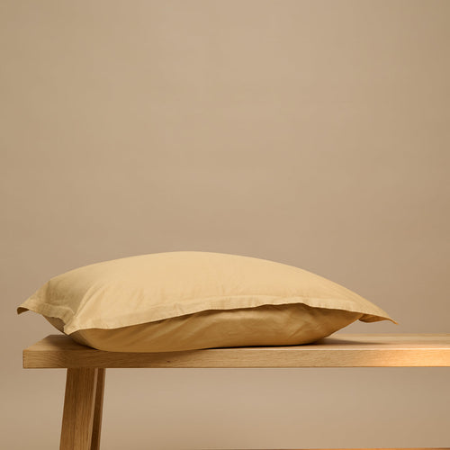 Coco & Cici - TENCEL Twill Kussensloop Okergeel - 1 kussensloop 60x70