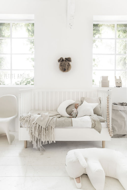 Petite Amélie ® Ledikant - Babybed wit 70x140 cm - meegroeibed 0 - 6 jaar - groeid met je kind mee - vtwonen shop