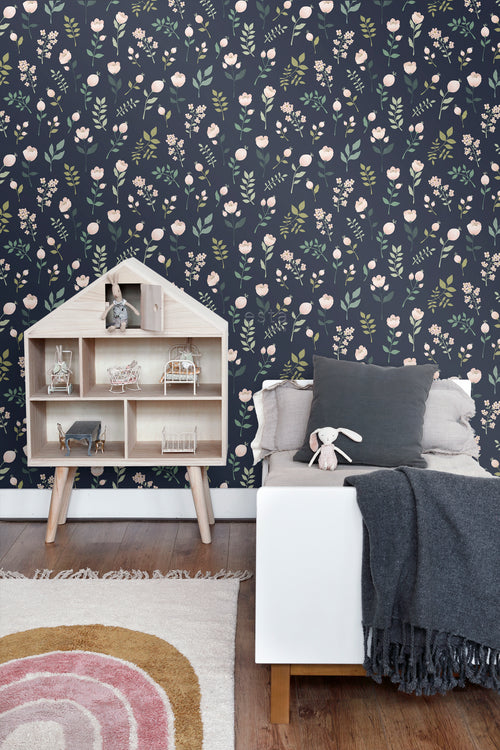 ESTAhome behang bloemen donkerblauw, roze en groen - 53 cm x 10.05 m - 139341