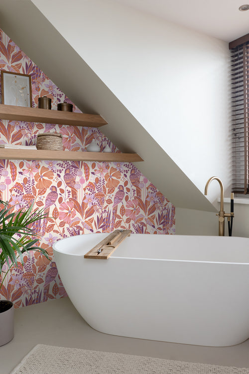 ESTAhome behang tropische bloemen en paradijsvogels oranje en paars - 50 x 900 cm - 131155 - vtwonen shop