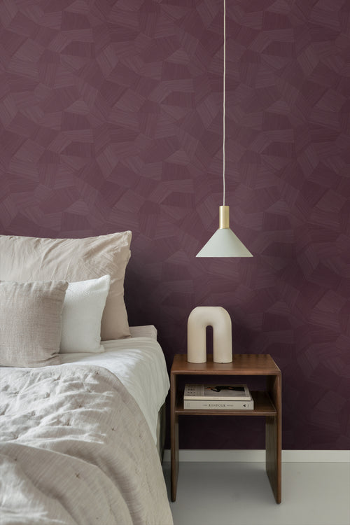 Origin Wallcoverings behang grafisch 3D motief aubergine paars - 50 x 900 cm - 348060 - vtwonen shop