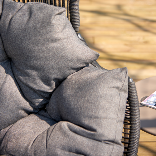 Lisomme Ayla Rattan Tuin Loungestoel Zwart - Met Zitkussens - vtwonen shop