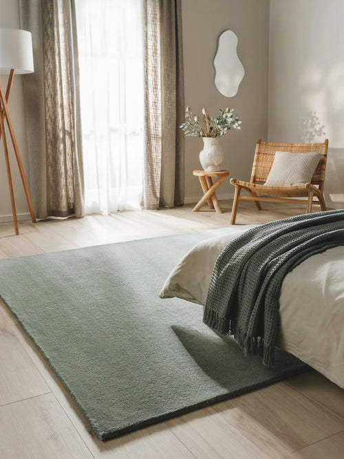 benuta wollen vloerkleed Bent - groen - 200x300 cm