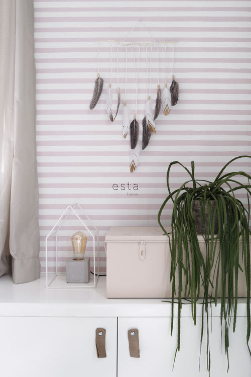 ESTAhome behang geschilderde strepen licht roze en wit - 0,53 x 10,05 m - 138969