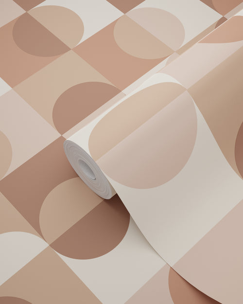 ESTAhome behang cirkels in Bauhaus stijl beige, bruin en licht roze - 50 x 900 cm - 131242 - vtwonen shop