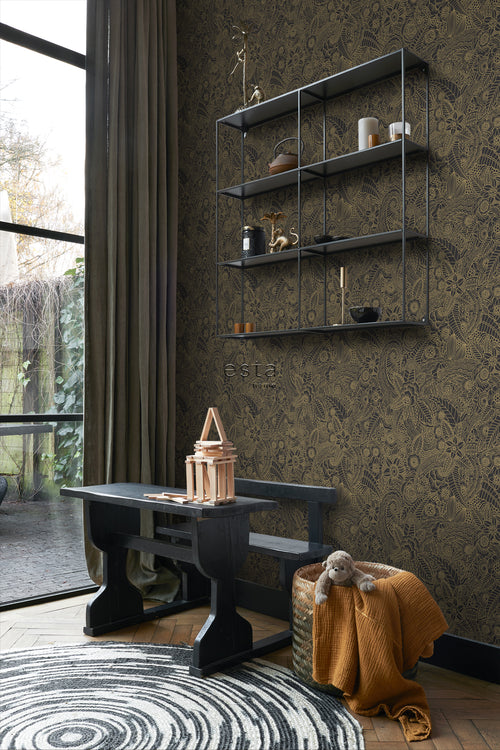 ESTAhome behang bloemtekeningen zwart en goud - 53 cm x 10.05 m - 139563