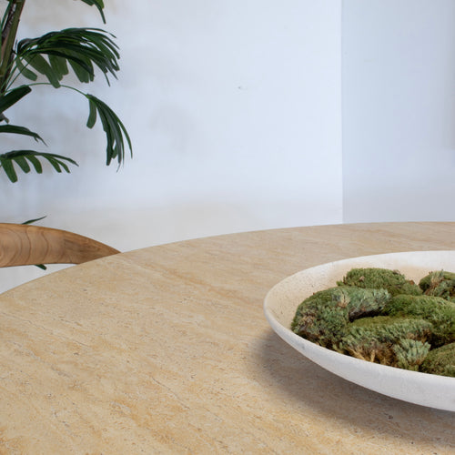 DÉJA Living Eettafel Brunn Rond - Travertin - 130x130x76cm - vtwonen shop