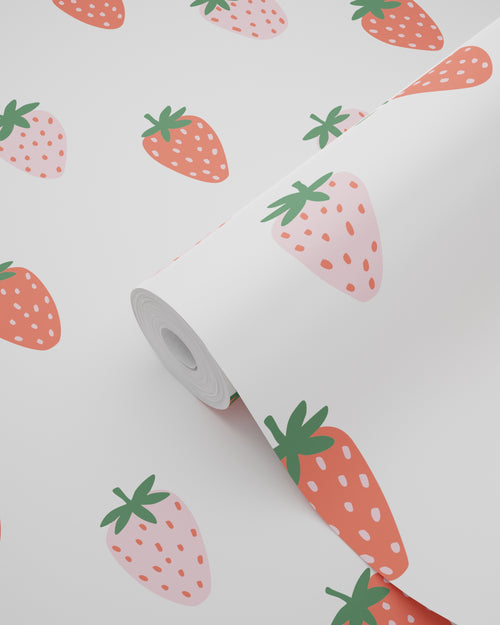 ESTAhome behang aardbeien wit en roze - 50 x 900 cm - 131650 - vtwonen shop